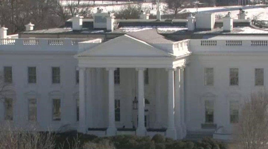 White House reacts to new terror threat against US malls